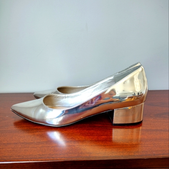 Aldo Shoes - Aldo women's Silver slip on day heels. GUC. Size US 9/EU 40.